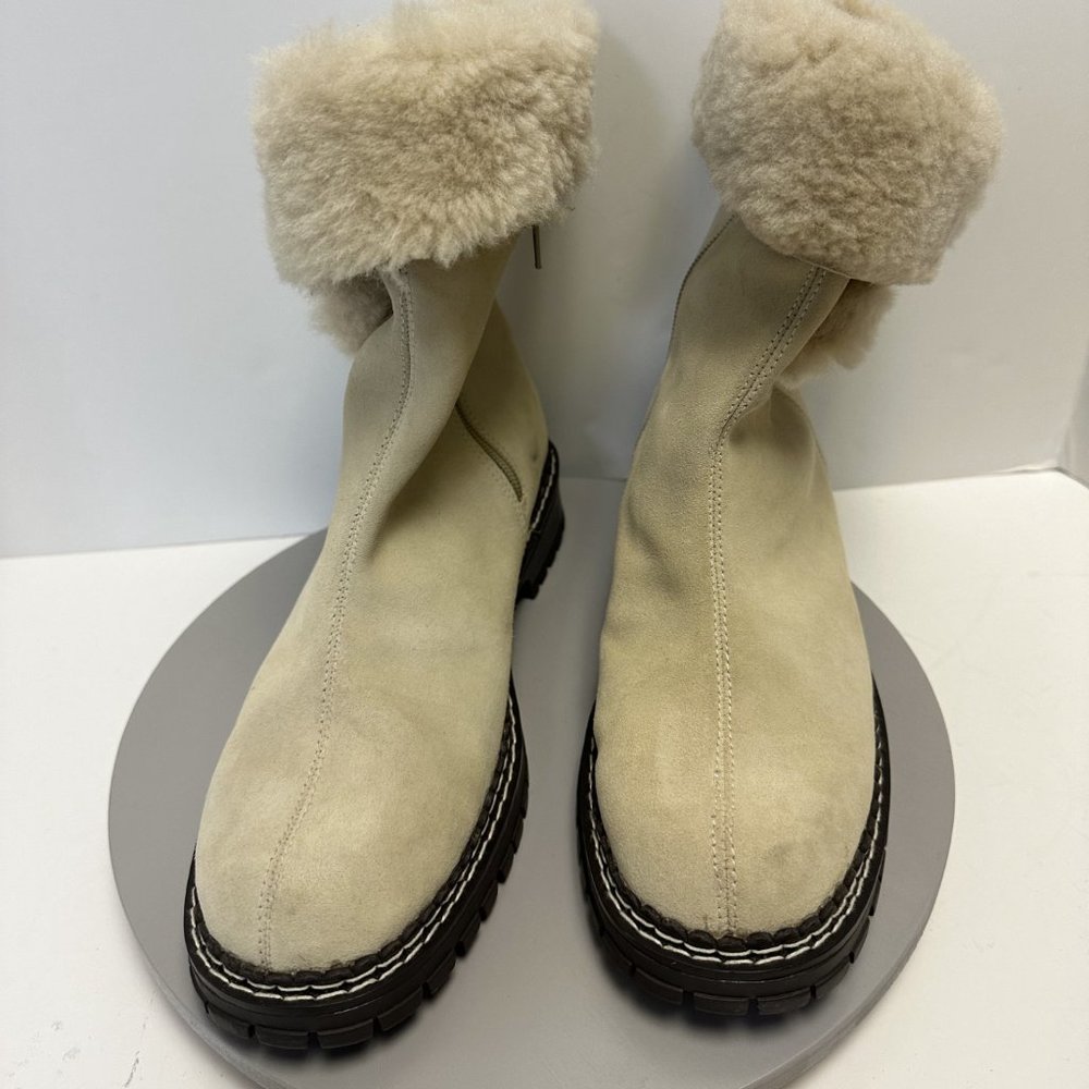 Cold Creek Boots Champagne Color Suede Look Size 8.5 Zippered Side
